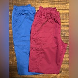 Scrub pants size small